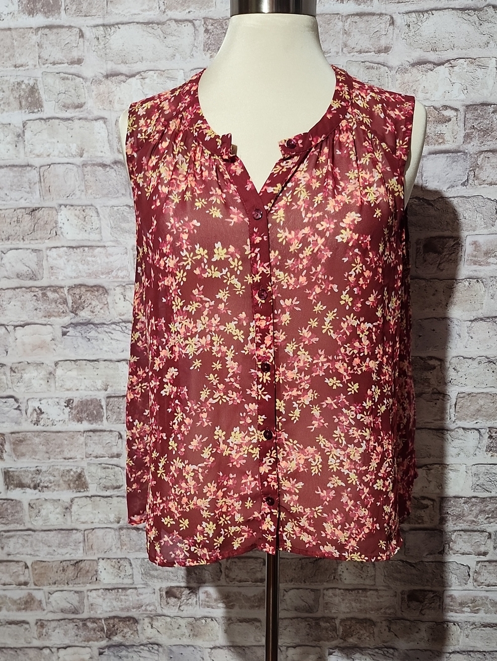 Express Burgundy Floral Sleeveless Button-Front Cami